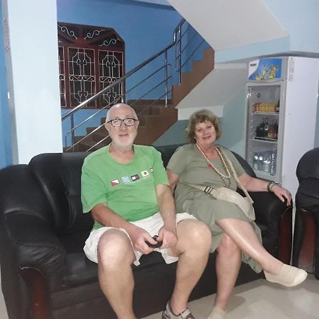 Hotel Blue Whale Jaffna Bagian luar foto